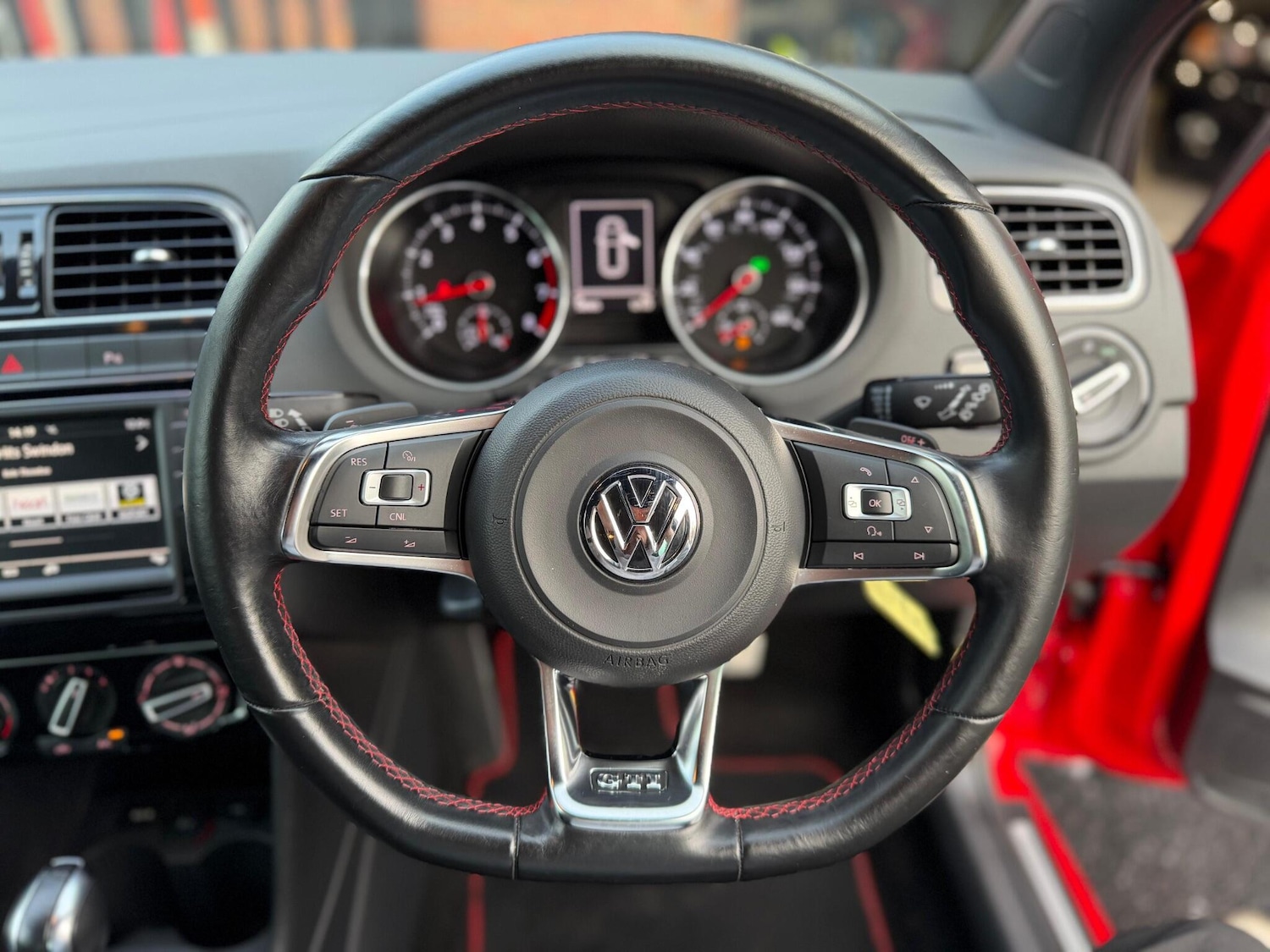 Used Volkswagen Polo 2016 for sale - 76326544: Photo 54