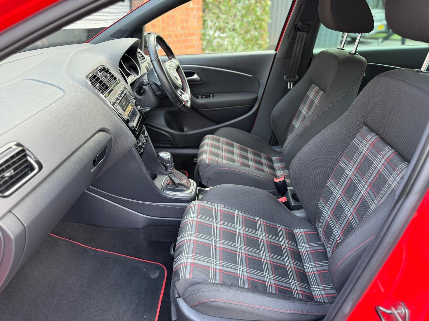 Used Volkswagen Polo 2016 for sale - 76326544: Photo 59