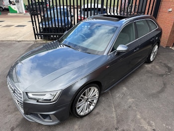 Used Audi A4 2019 for sale - 79169219: Photo