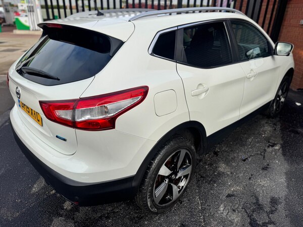 Used Nissan Qashqai 2015 for sale - 76239528: Photo 16