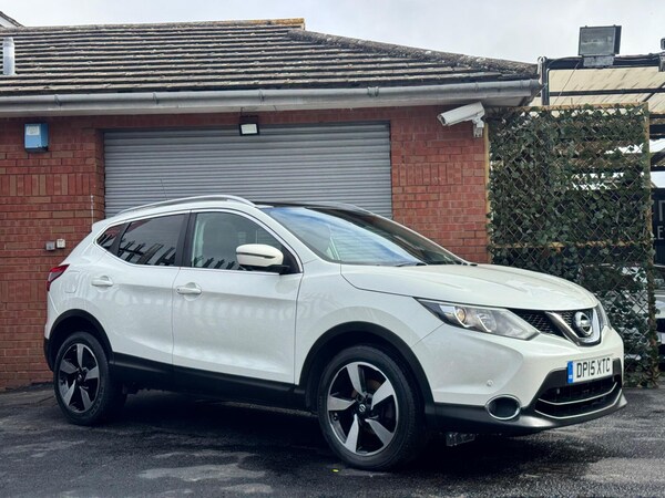 Used Nissan Qashqai 2015 for sale - 76239528: Photo 1
