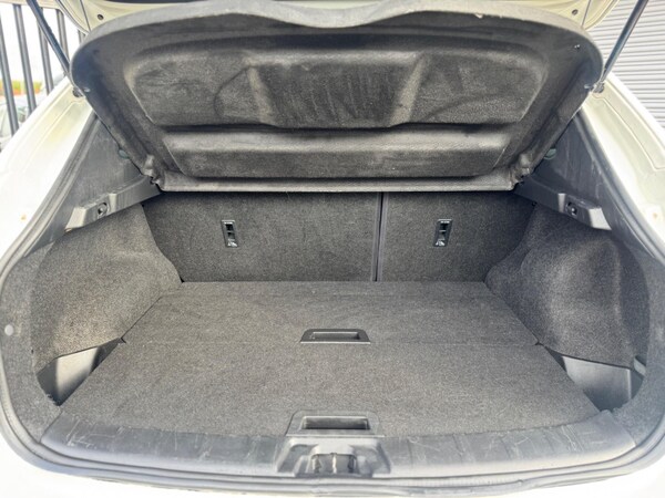Used Nissan Qashqai 2015 for sale - 76239528: Photo 35