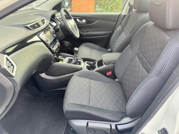 Used Nissan Qashqai 2015 for sale - 76239528: Photo 38