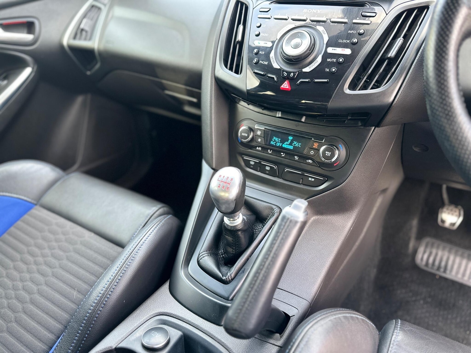 Used Ford Focus 2013 for sale - 76898821: Photo 22