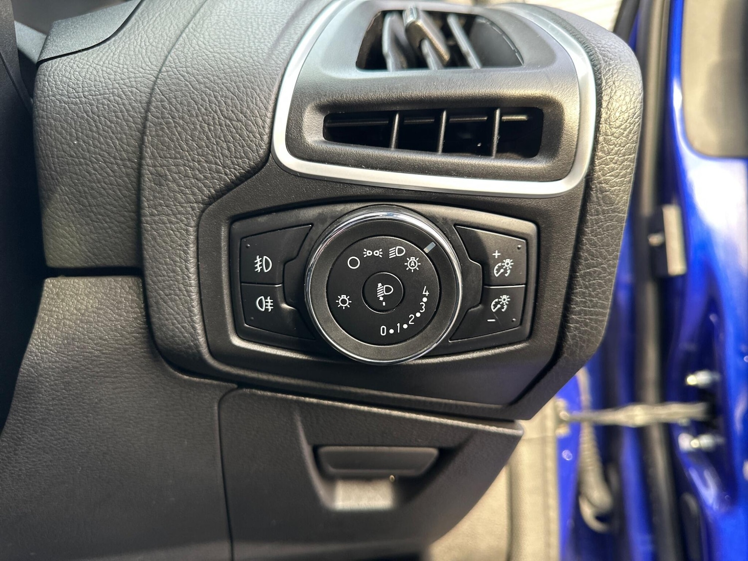 Used Ford Focus 2013 for sale - 76898821: Photo 31