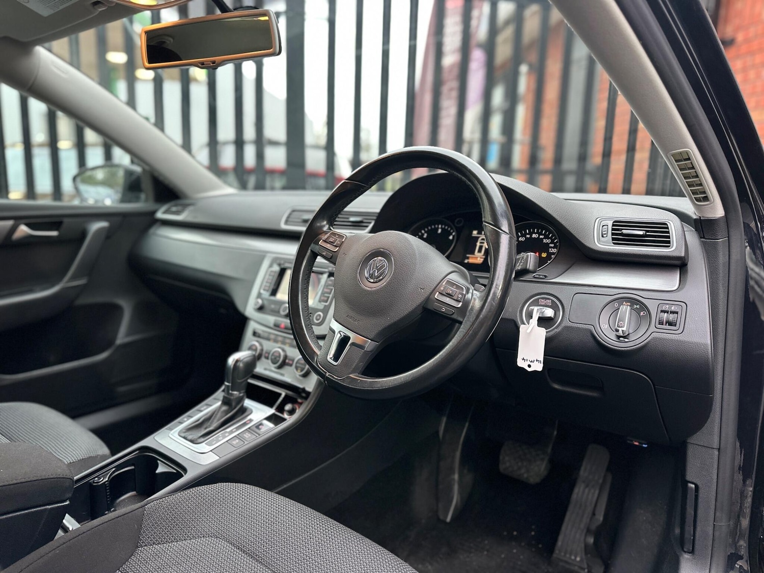 Used Volkswagen Passat 2013 for sale - 76071796: Photo 22