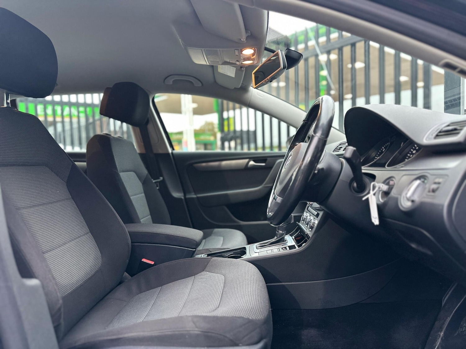Used Volkswagen Passat 2013 for sale - 76071796: Photo 26