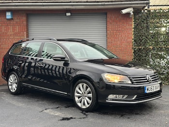 Used Volkswagen Passat 2013 for sale - 76071796: Photo 2