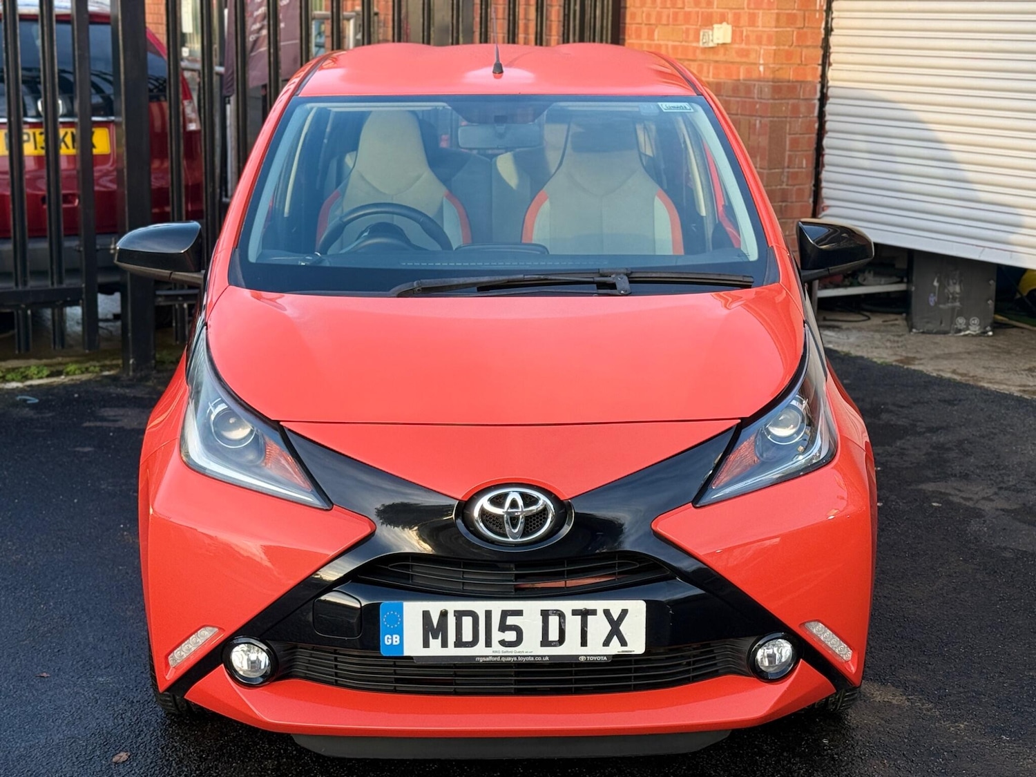 Used Toyota AYGO 2015 for sale - 76942471: Photo 11