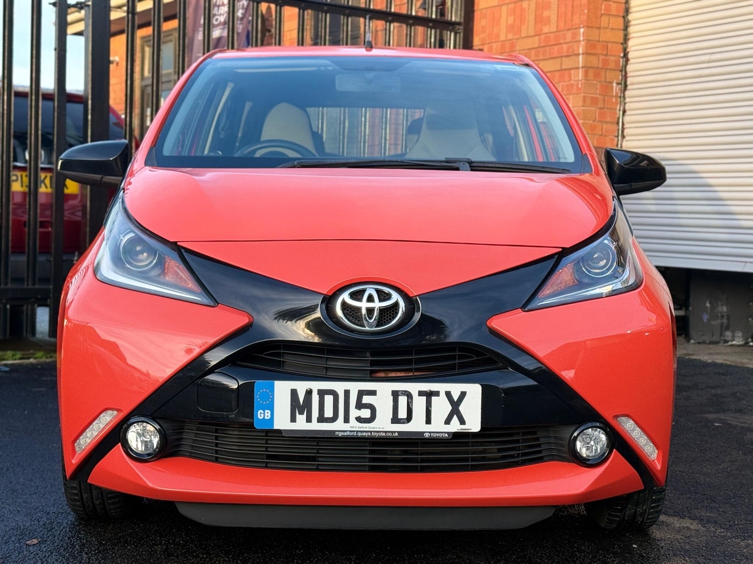 Used Toyota AYGO 2015 for sale - 76942471: Photo 3
