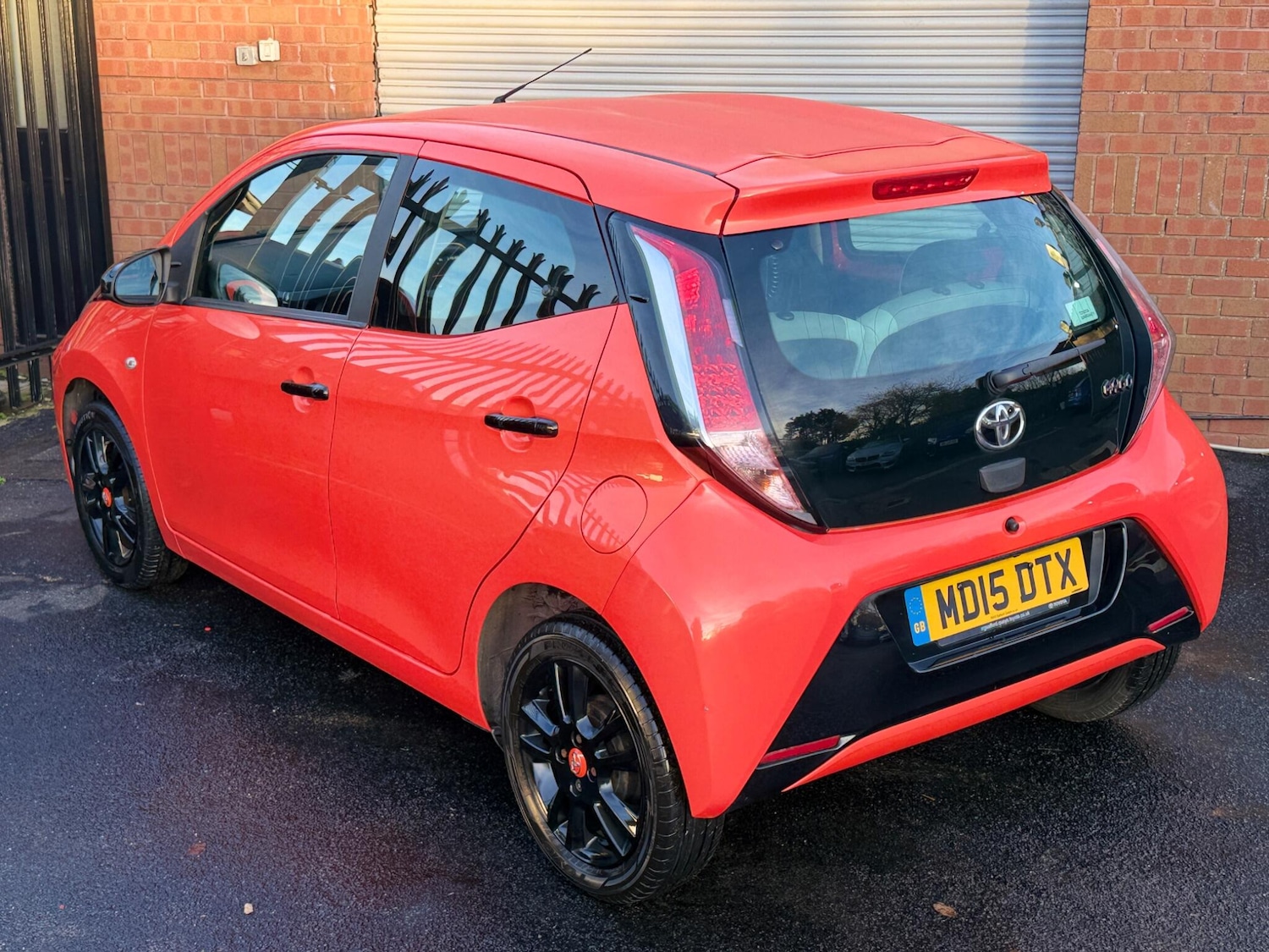 Used Toyota AYGO 2015 for sale - 76942471: Photo 4