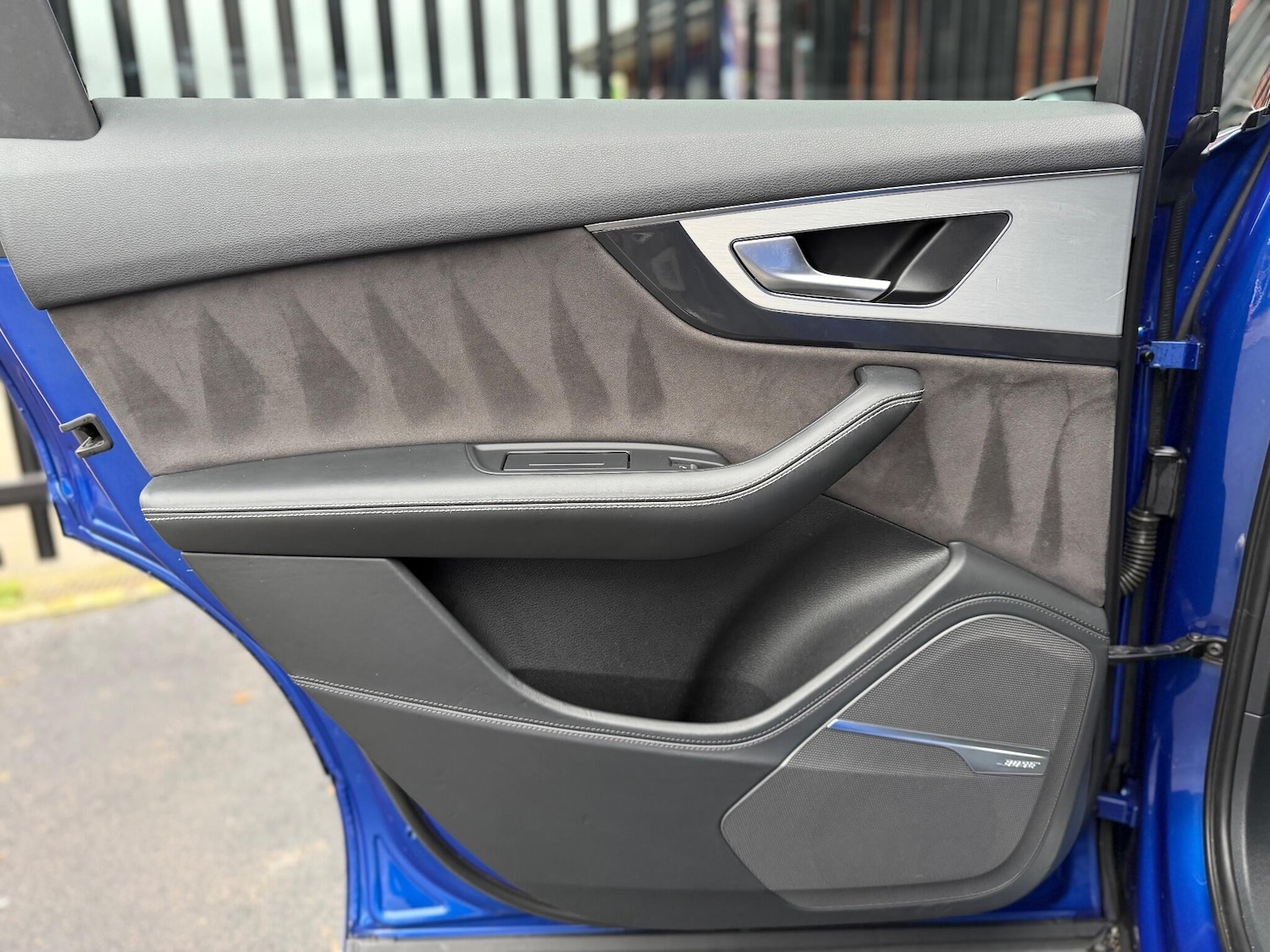 Used Audi Q7 2017 for sale - 77144669: Photo 35