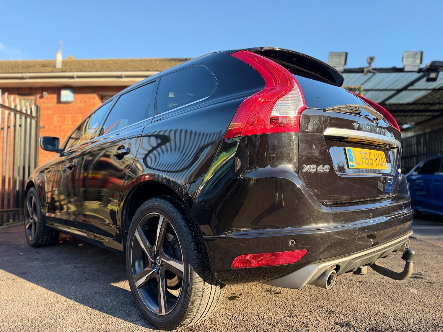 Used Volvo XC60 2015 for sale - 77097533: Photo 13