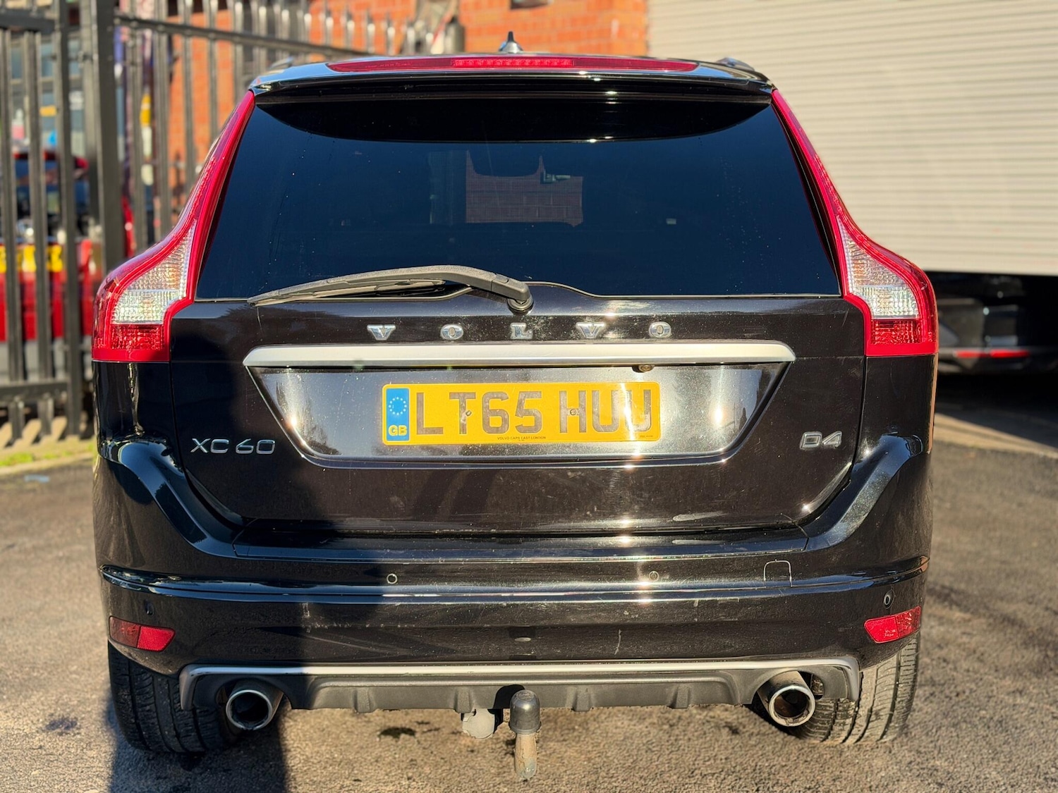 Used Volvo XC60 2015 for sale - 77097533: Photo 14