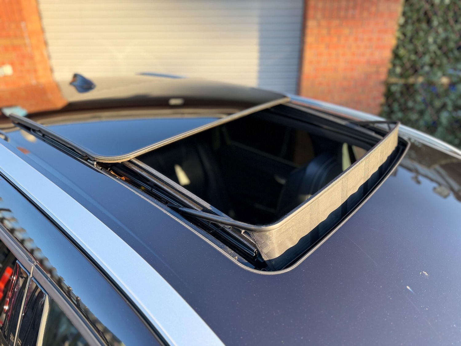 Used Volvo XC60 2015 for sale - 77097533: Photo 37