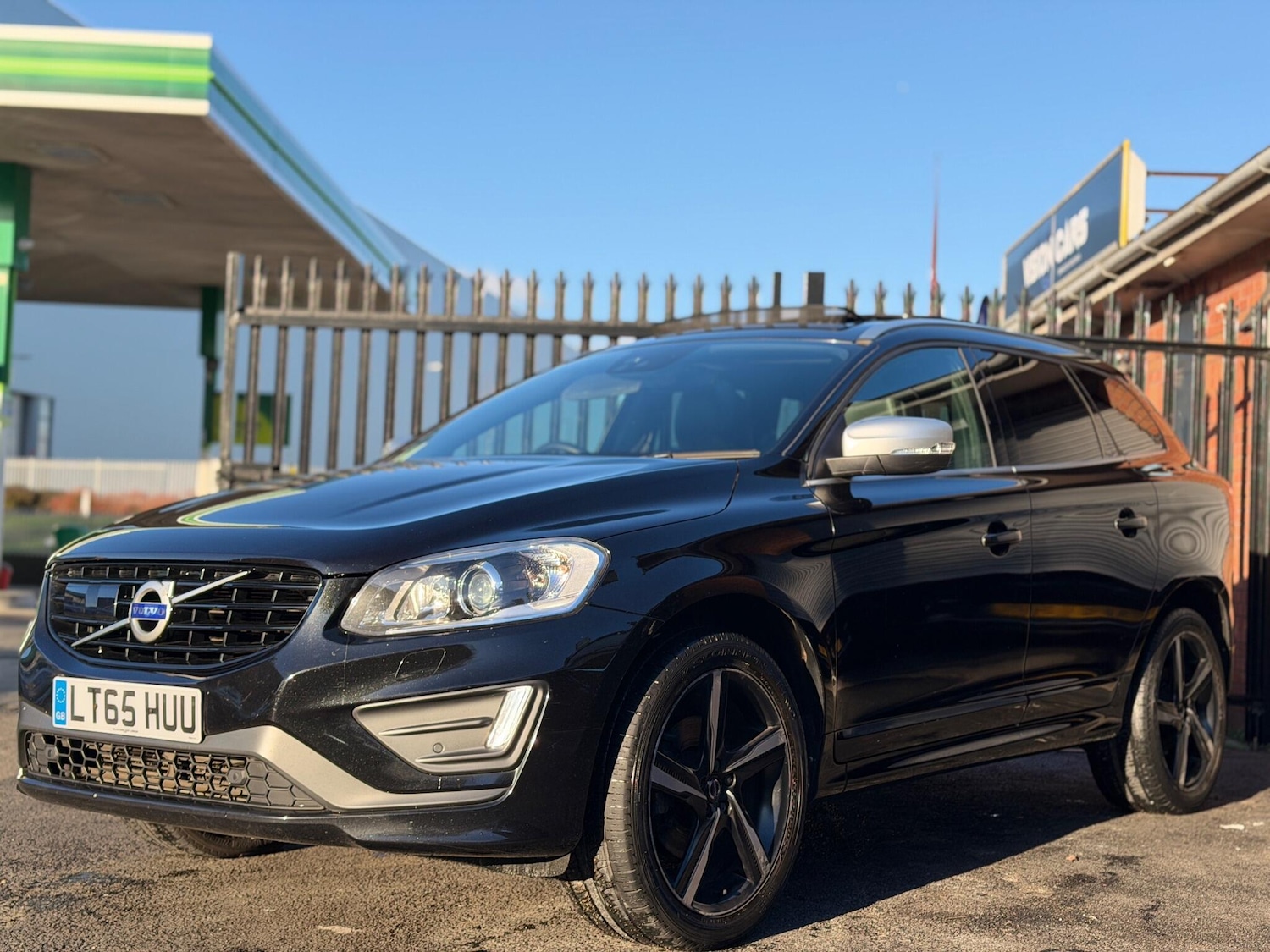 Used Volvo XC60 2015 for sale - 77097533: Photo 7