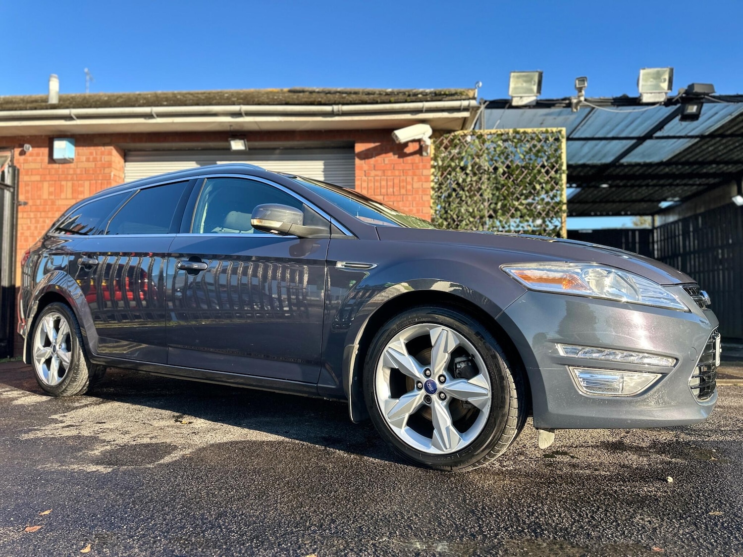 Used Ford Mondeo for sale - 76802201: Photo 2