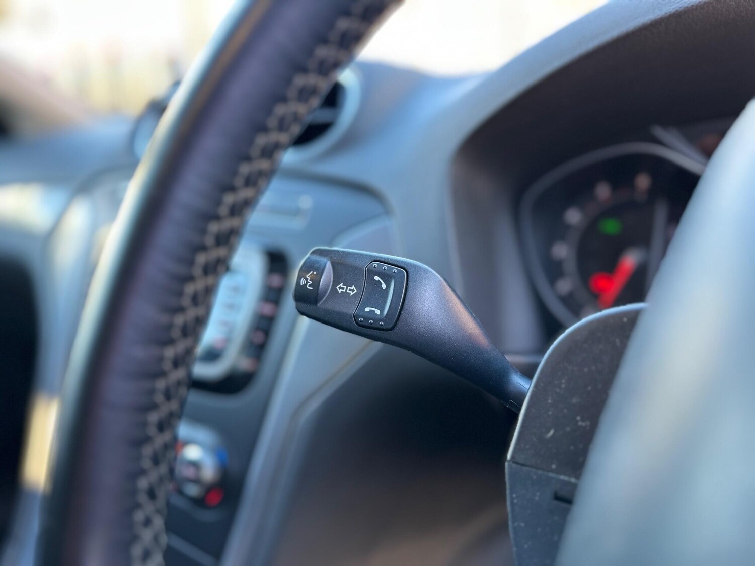 Used Ford Mondeo for sale - 76802201: Photo 28