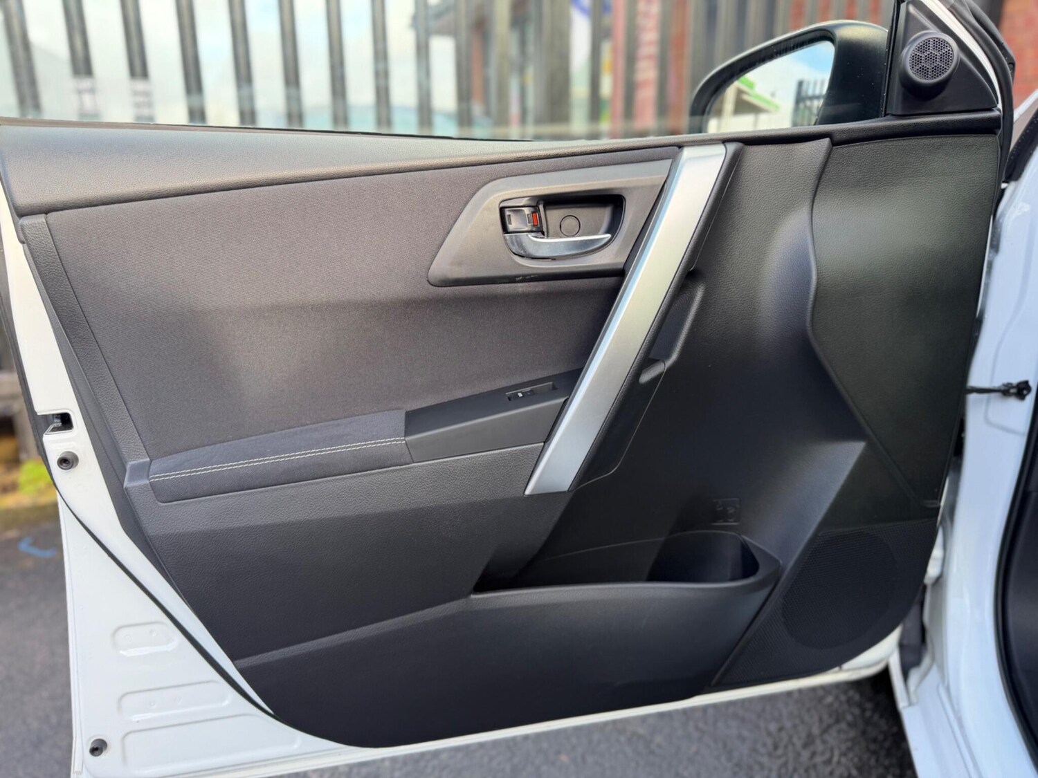 Used Toyota Auris 2015 for sale - 77468626: Photo 39