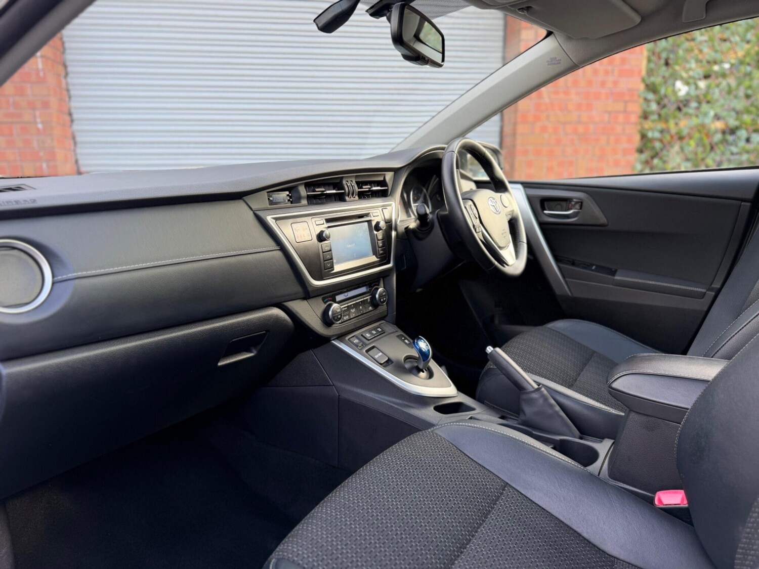 Used Toyota Auris 2015 for sale - 77468626: Photo 51