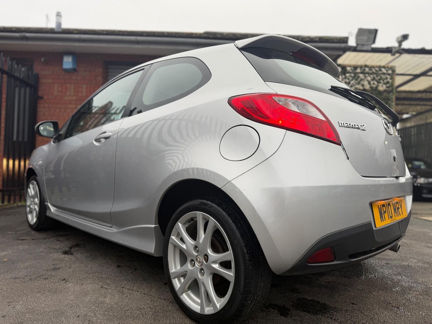 Used Mazda Mazda2 2010 for sale - 77039773: Photo 12