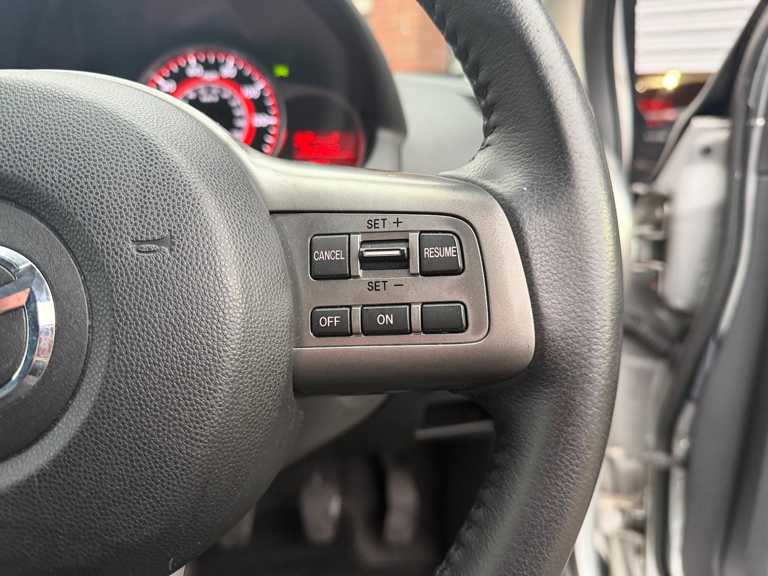 Used Mazda Mazda2 2010 for sale - 77039773: Photo 26