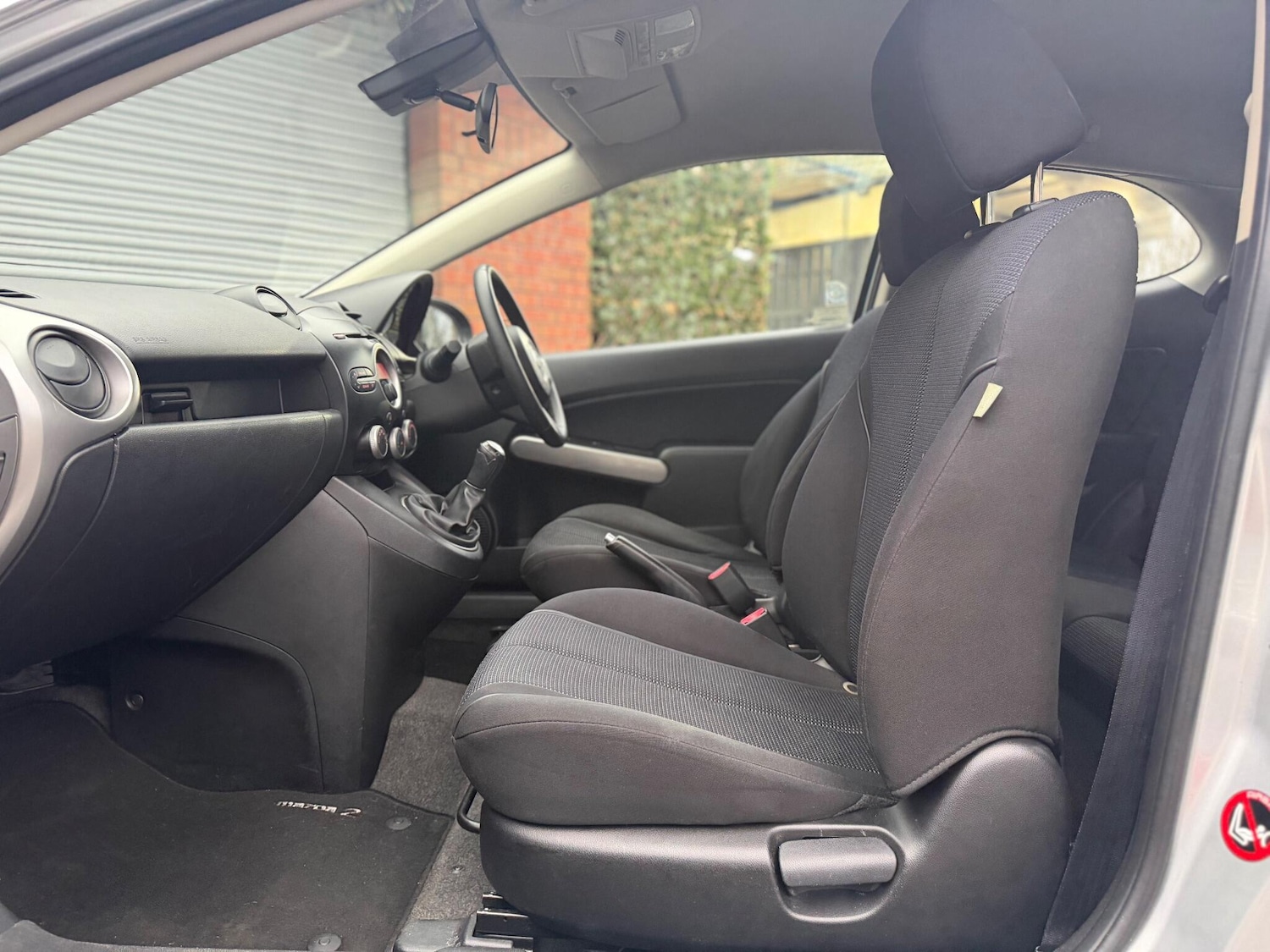 Used Mazda Mazda2 2010 for sale - 77039773: Photo 30