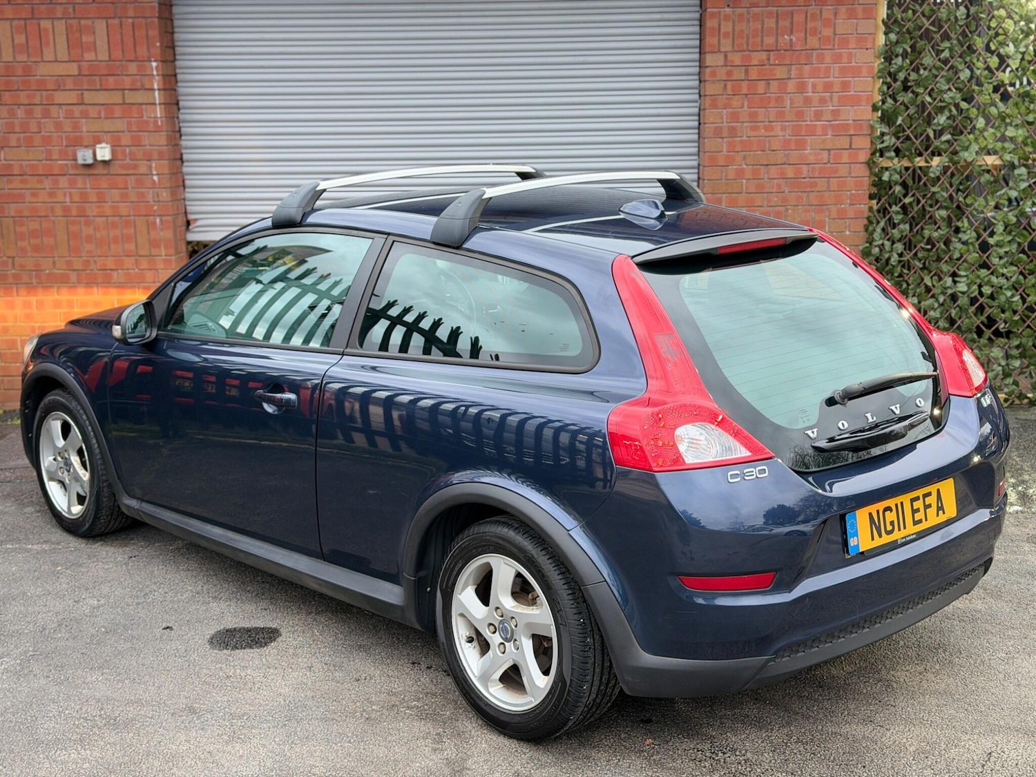 Used Volvo C30 2011 for sale - 77496537: Photo 11