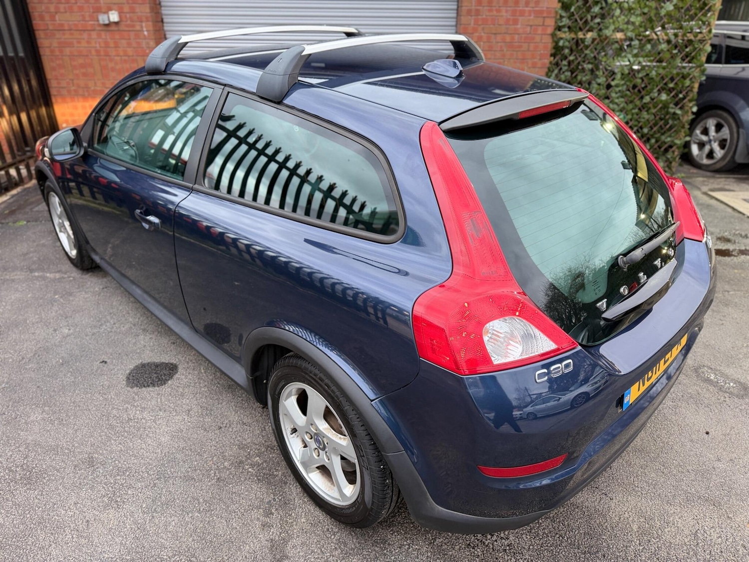 Used Volvo C30 2011 for sale - 77496537: Photo 4