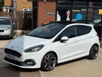 Used Ford Fiesta 2018 for sale - 75031384: Photo