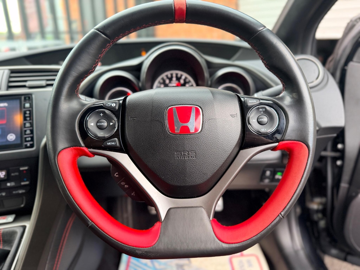 Used Honda Civic 2016 for sale - 77537989: Photo 37