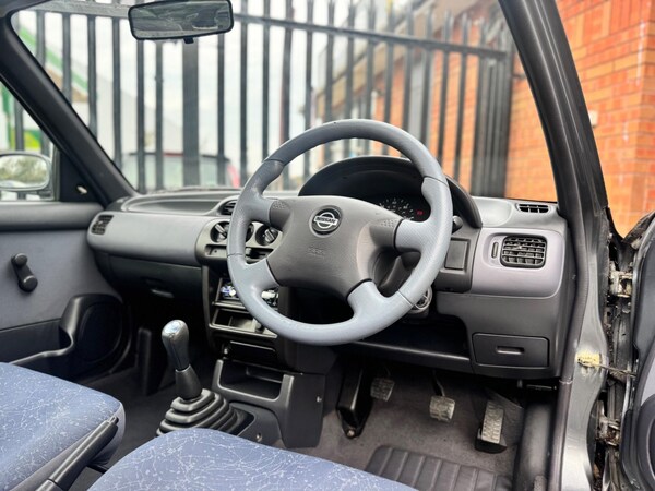 Used Nissan Micra 2002 for sale - 76215195: Photo 10