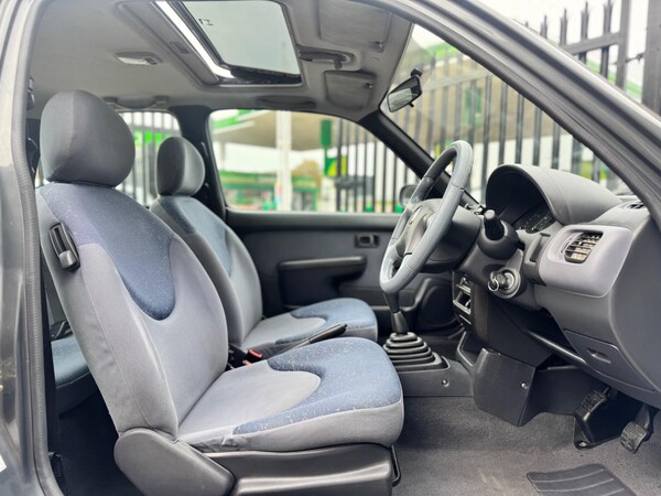 Used Nissan Micra 2002 for sale - 76215195: Photo 12