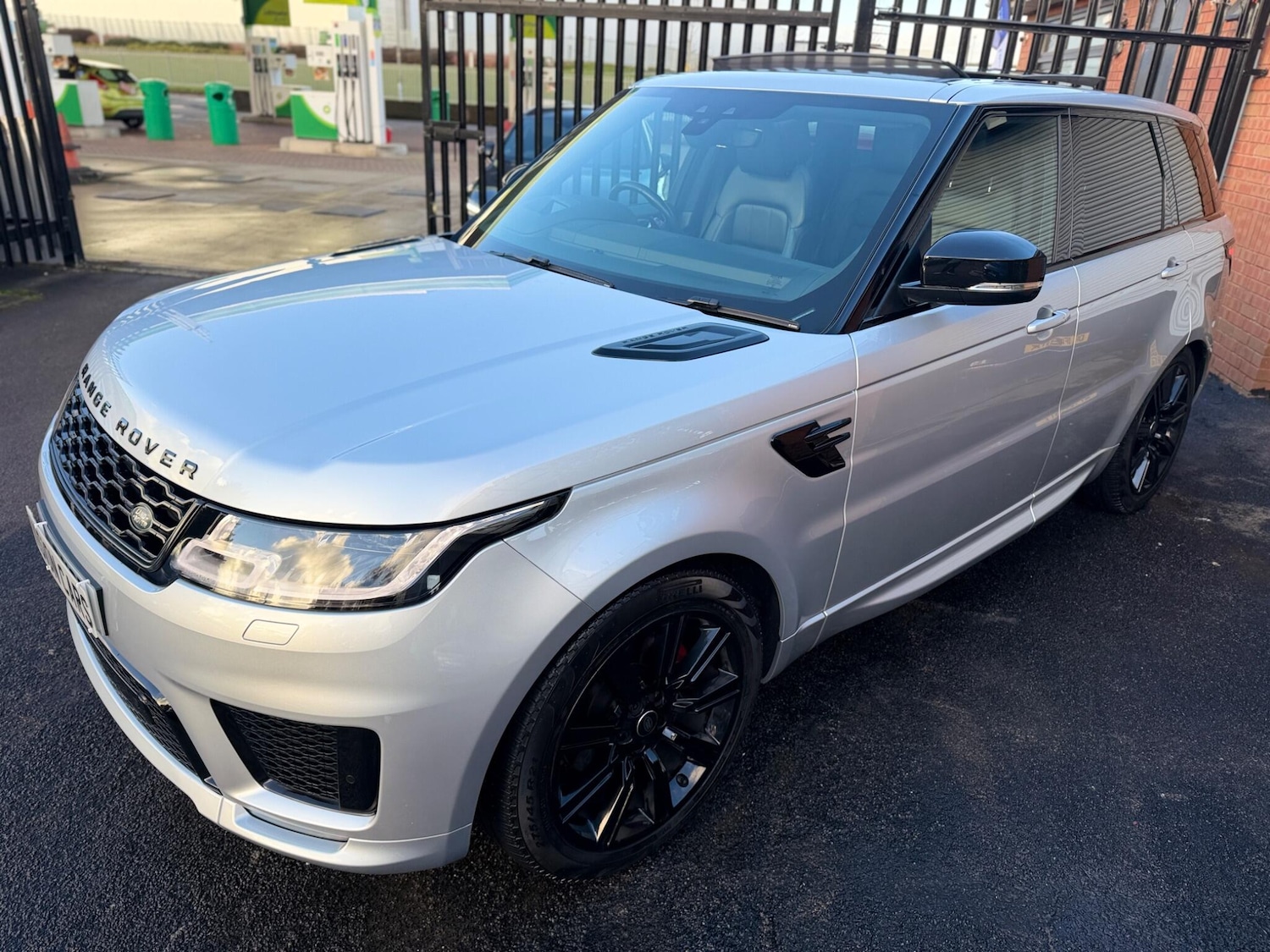 Used Land Rover Range Rover Sport 2019 for sale - 77066613: Photo 11