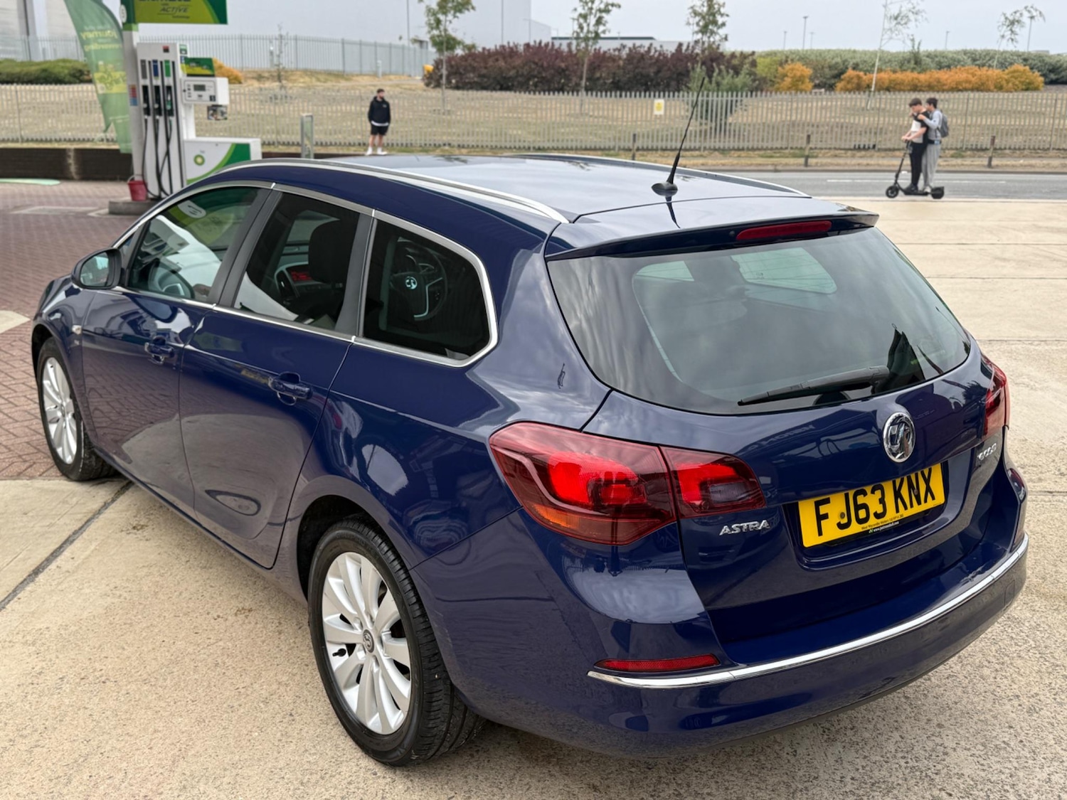 Vehicle 5