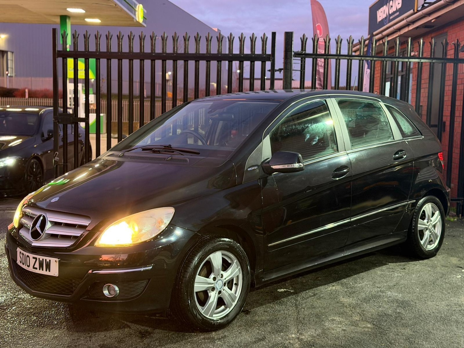 Used Mercedes-Benz B Class 2010 for sale - 77081971: Photo 10