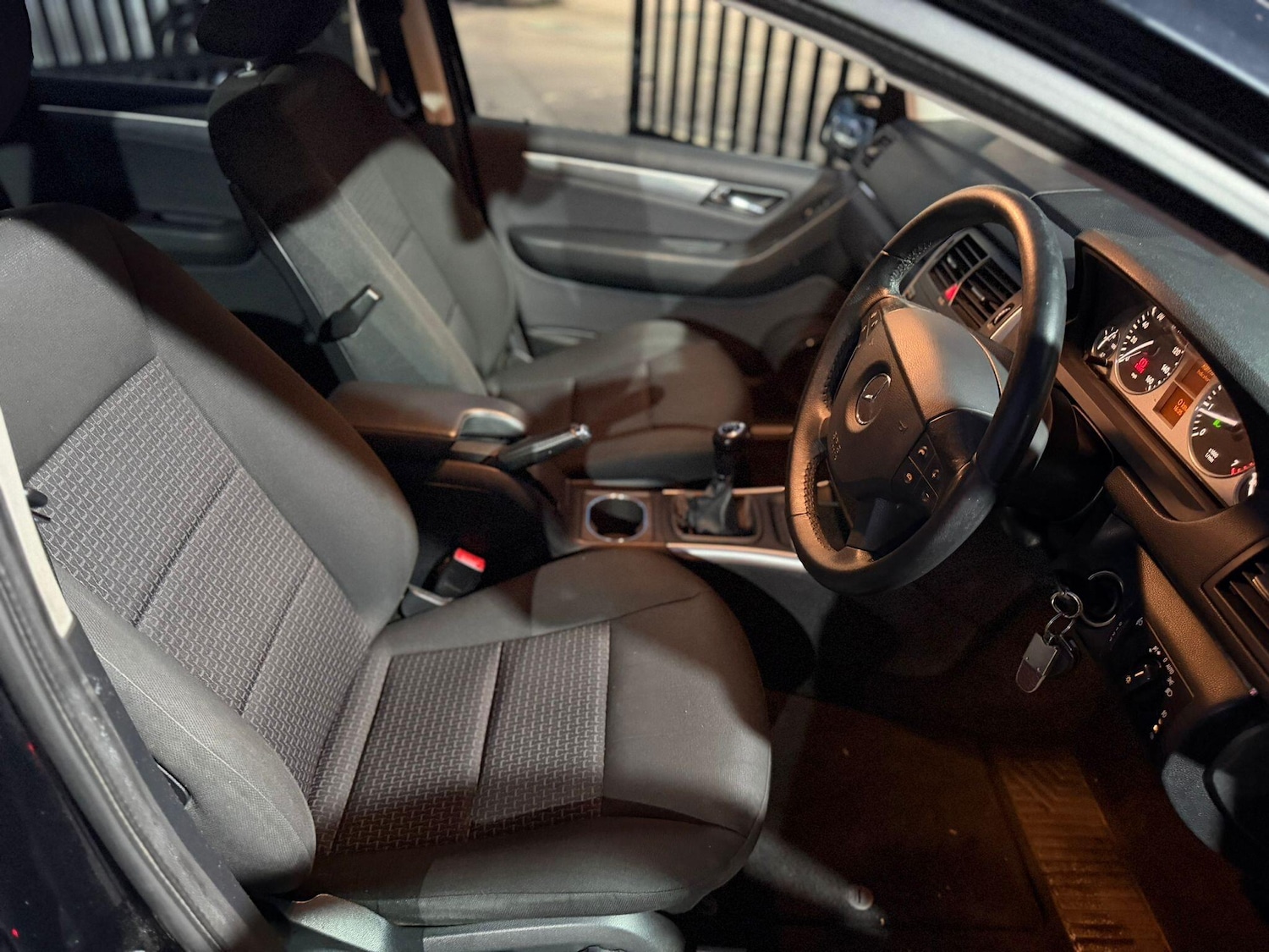 Used Mercedes-Benz B Class 2010 for sale - 77081971: Photo 21