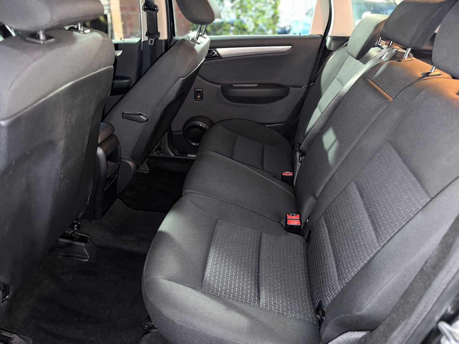 Used Mercedes-Benz B Class 2010 for sale - 77081971: Photo 22