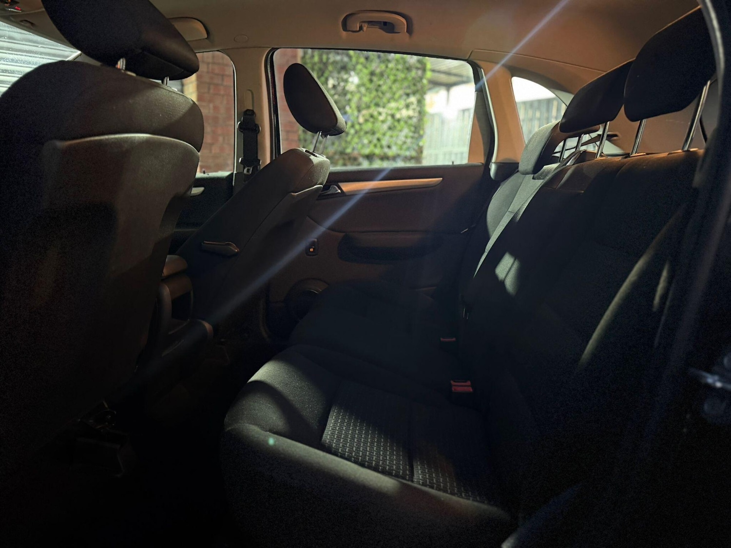 Used Mercedes-Benz B Class 2010 for sale - 77081971: Photo 23