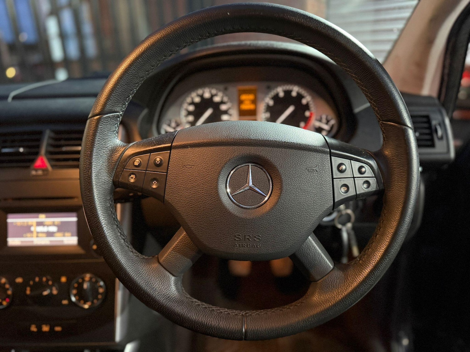 Used Mercedes-Benz B Class 2010 for sale - 77081971: Photo 26