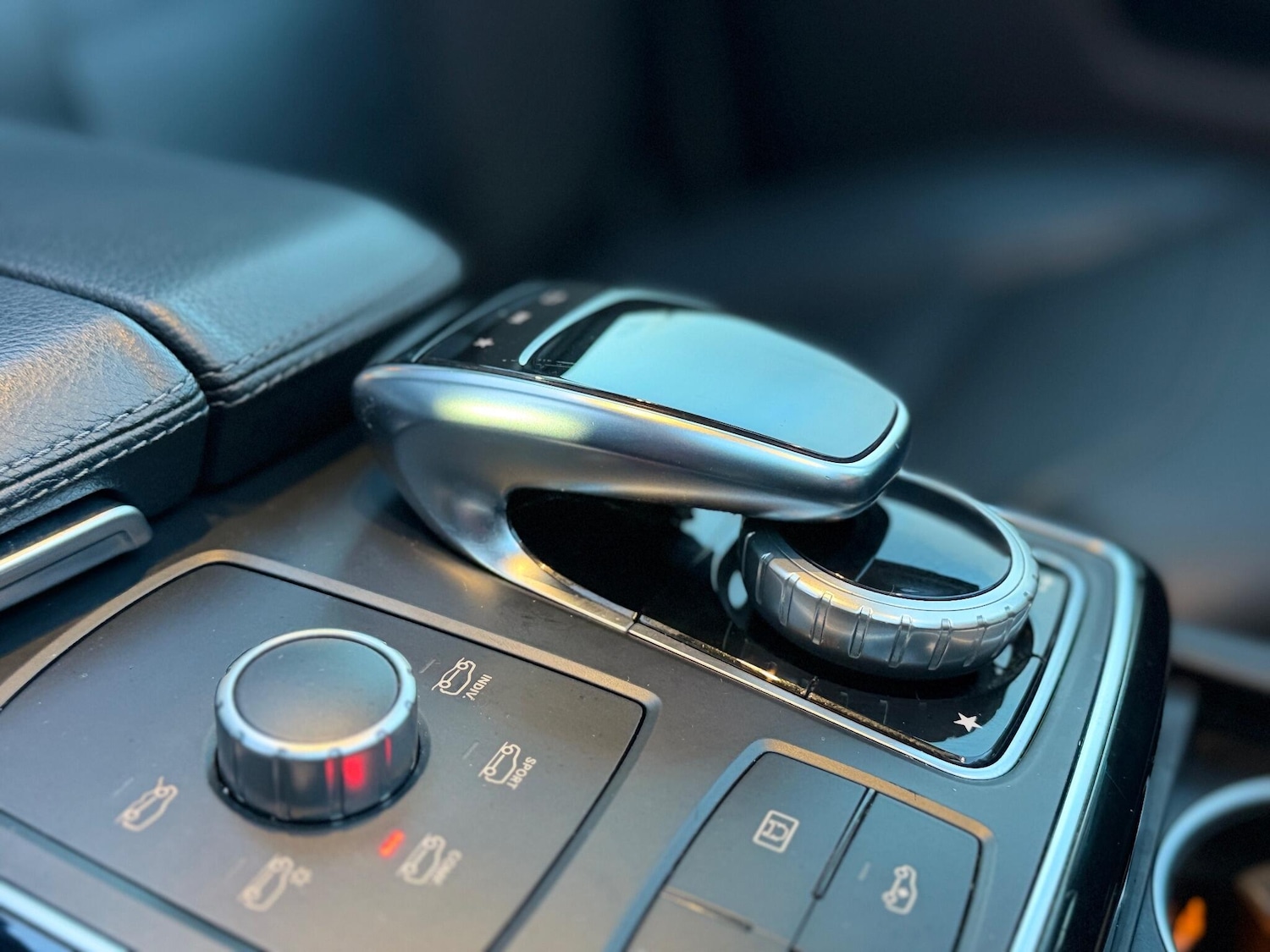 Used Mercedes-Benz GLE 2017 for sale - 77017081: Photo 25