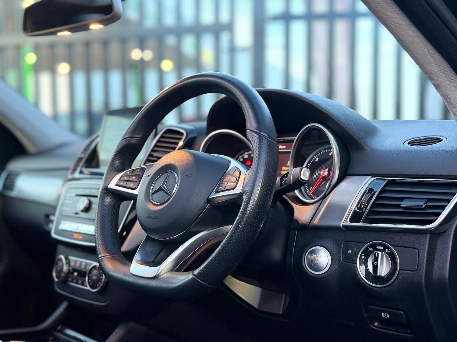 Used Mercedes-Benz GLE 2017 for sale - 77017081: Photo 33