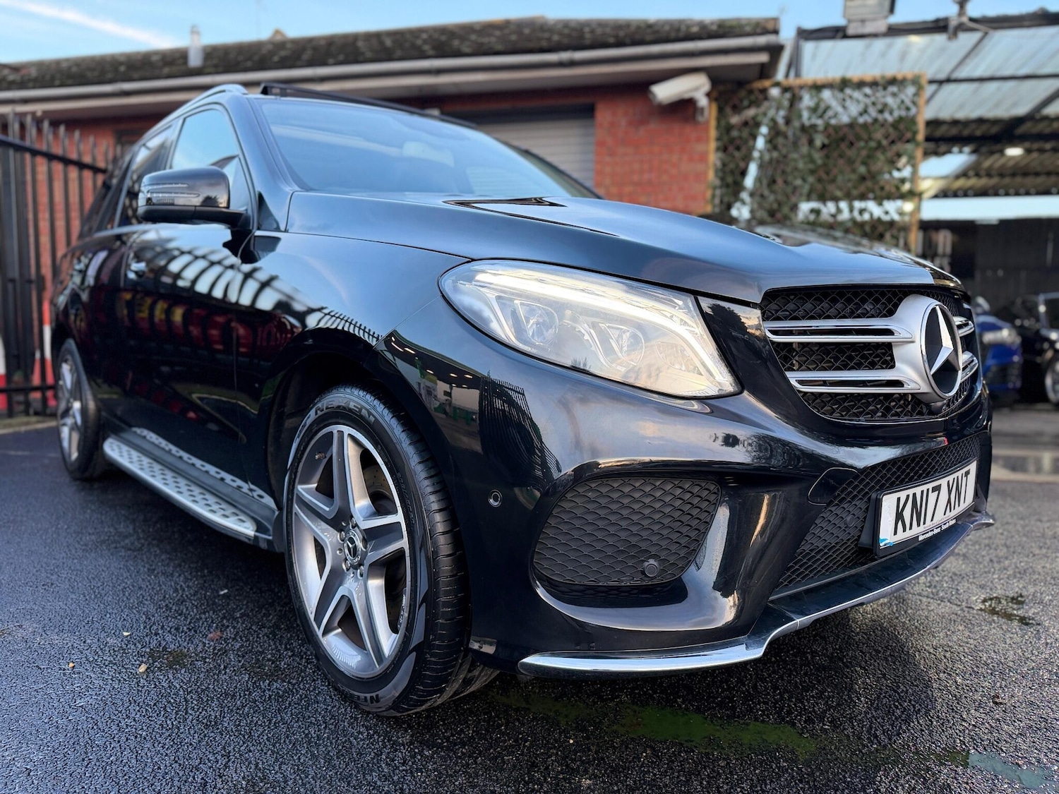 Used Mercedes-Benz GLE 2017 for sale - 77017081: Photo 4