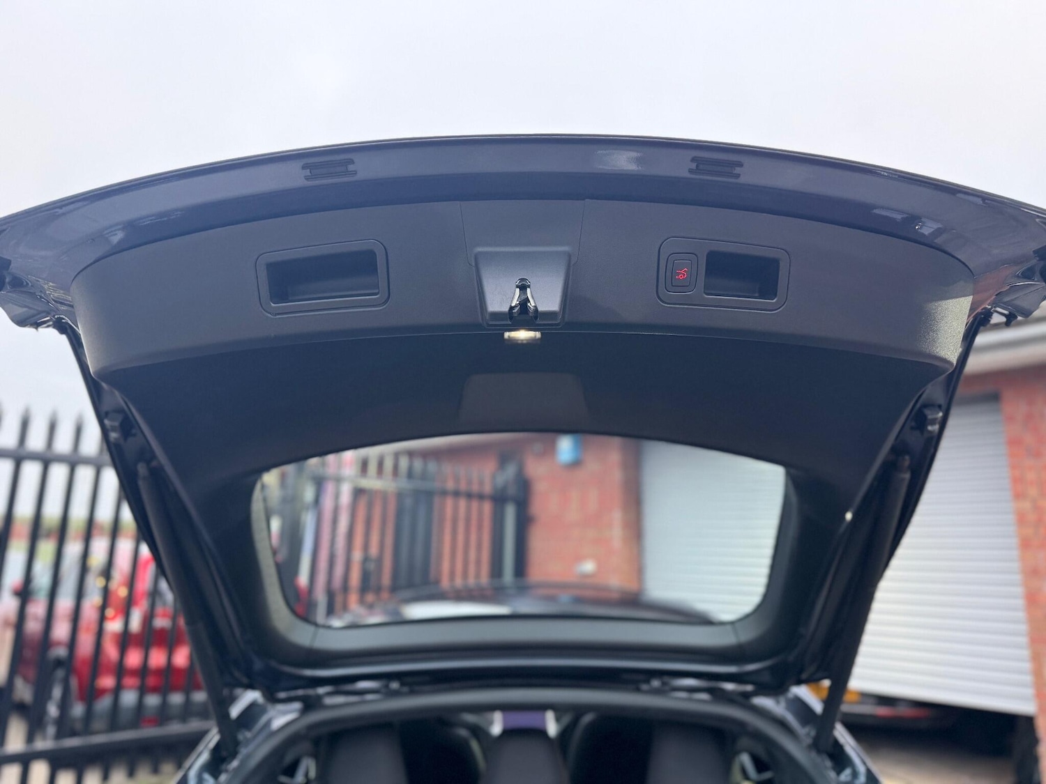 Used Tesla Model S for sale - 77067181: Photo 92