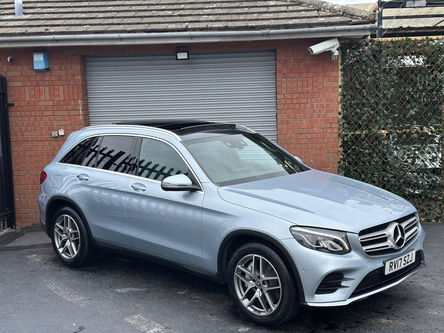 Used Mercedes-Benz GLC 2017 for sale - 76072745: Photo 5