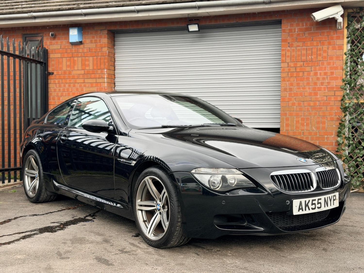 Used BMW M6 2005 for sale - 78057851: Photo 3