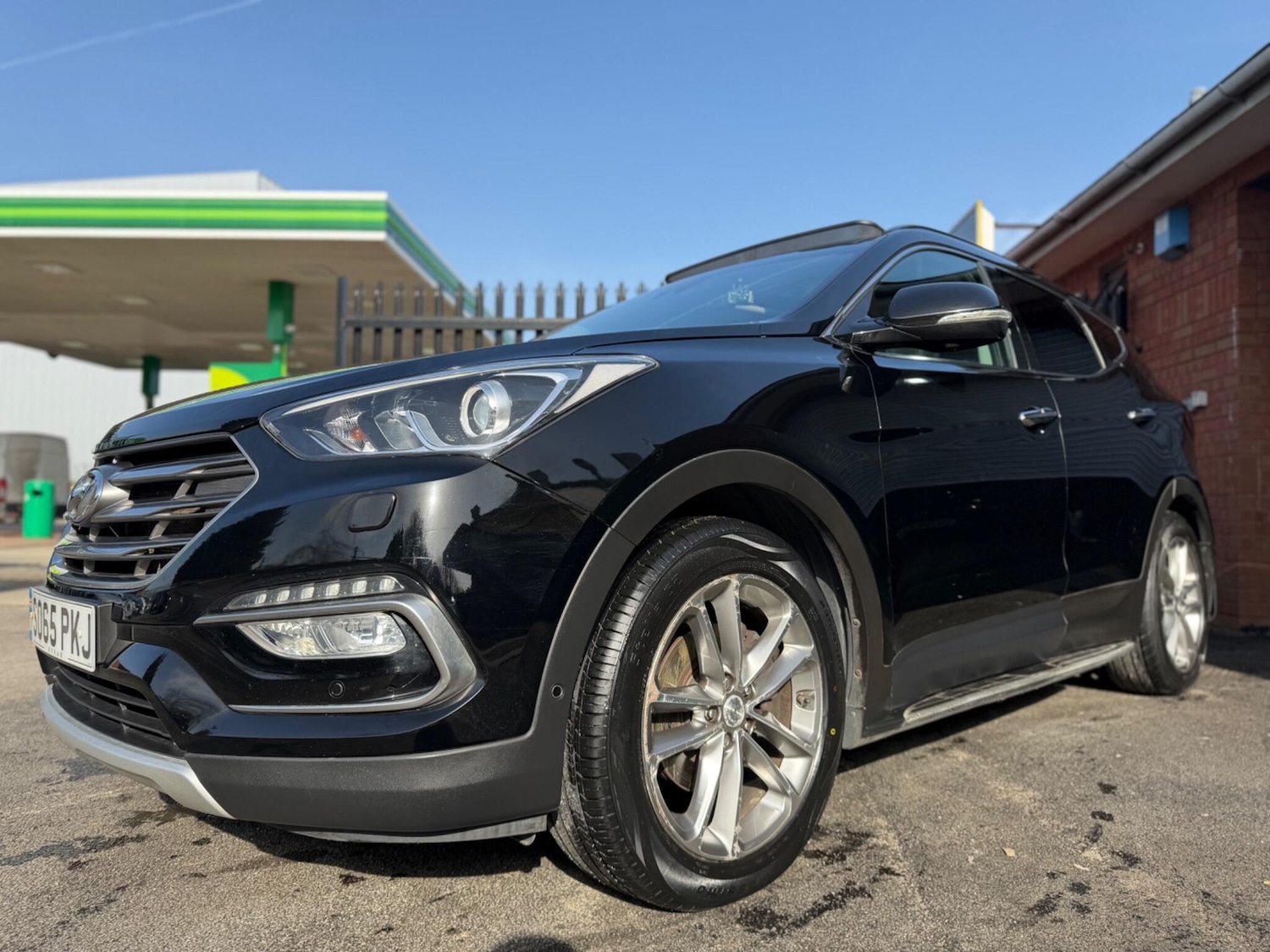 Used Hyundai Santa Fe 2016 for sale - 77625680: Photo 10