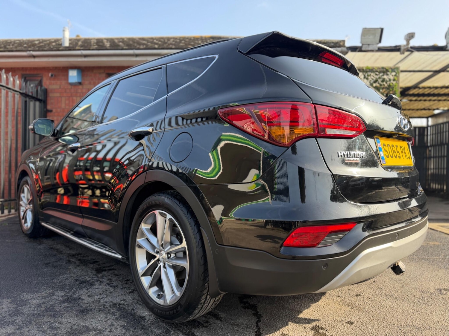 Used Hyundai Santa Fe 2016 for sale - 77625680: Photo 13