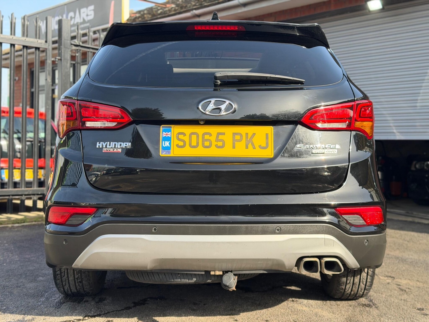 Used Hyundai Santa Fe 2016 for sale - 77625680: Photo 16