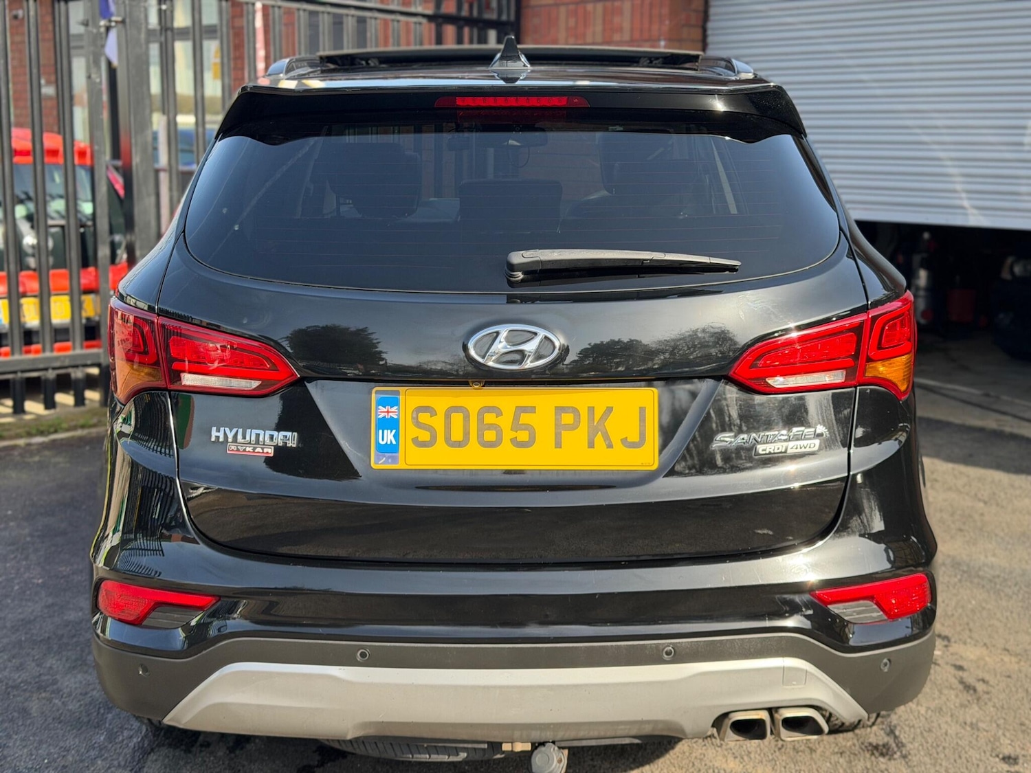 Used Hyundai Santa Fe 2016 for sale - 77625680: Photo 17